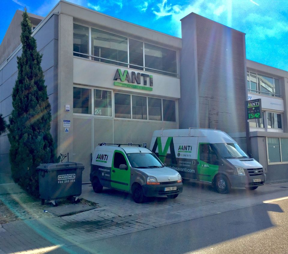 Fachada Rótulos Avanti Badalona Barcelona